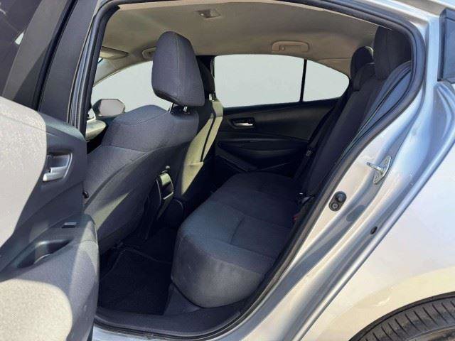 Used 2020 Toyota Corolla LE FWD image 31
