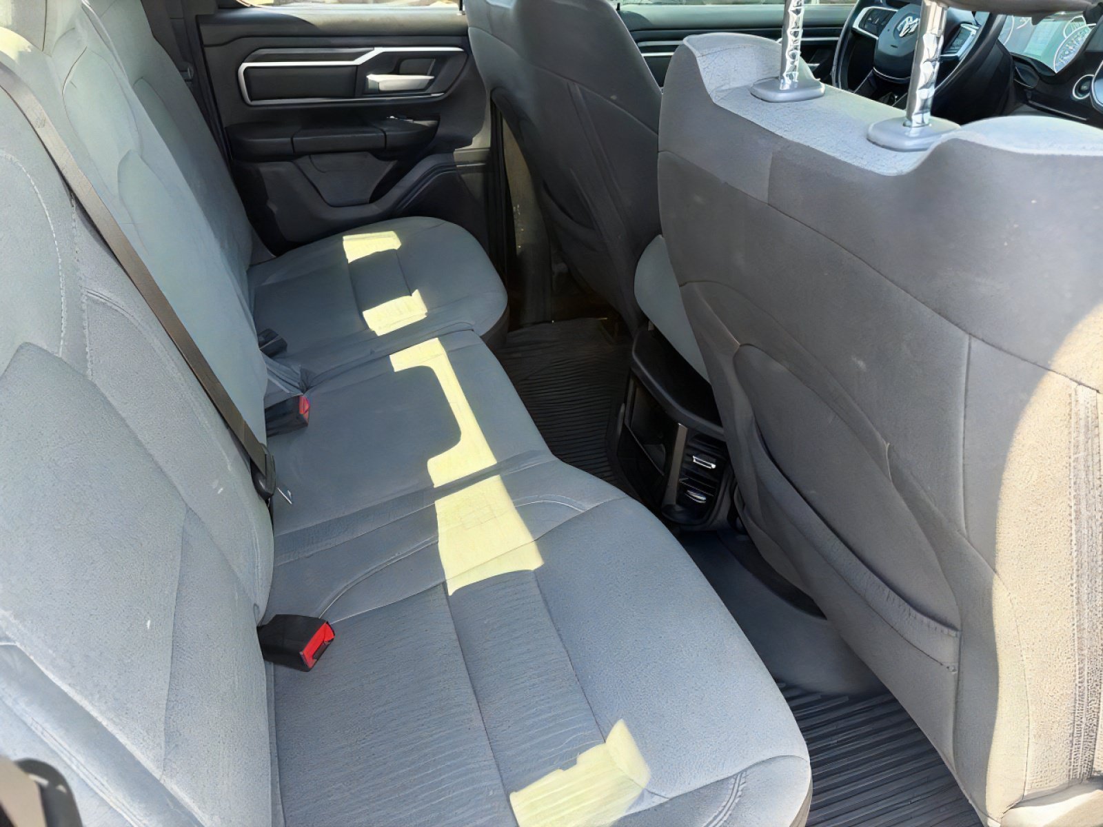 Used 2024 RAM 1500 Big Horn RWD image 31