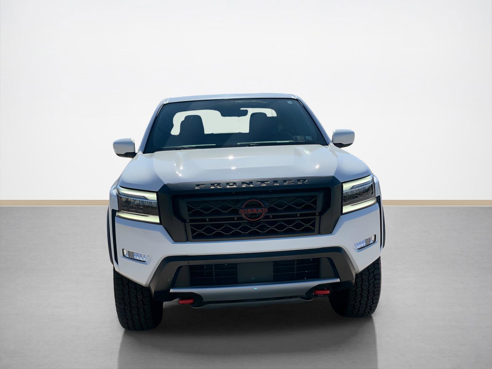 Used 2024 Nissan Frontier PRO-4X w/ Pro Premium Package image 2