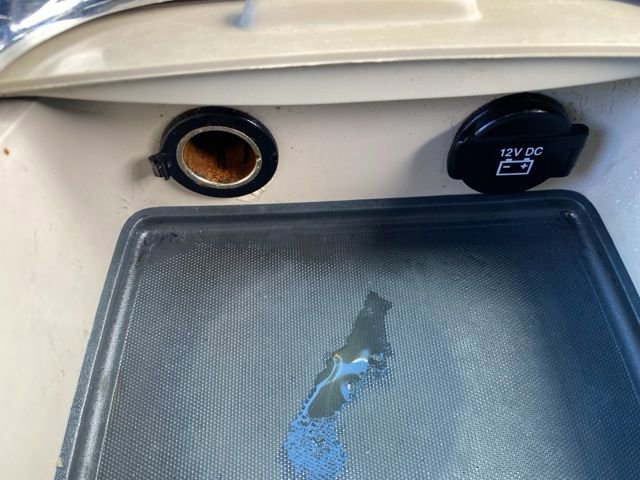 Used 2017 Dodge Grand Caravan SXT w/ Driver Convenience Group image 22