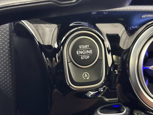 Used 2025 Mercedes-Benz CLA 250 image 17