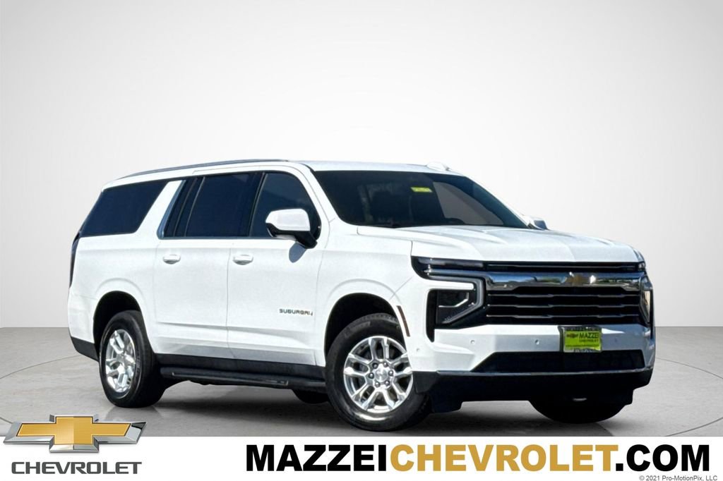 Used 2025 Chevrolet Suburban LT image 1