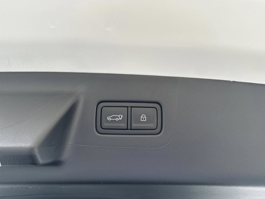 New 2026 Hyundai Santa Fe SE FWD image 24
