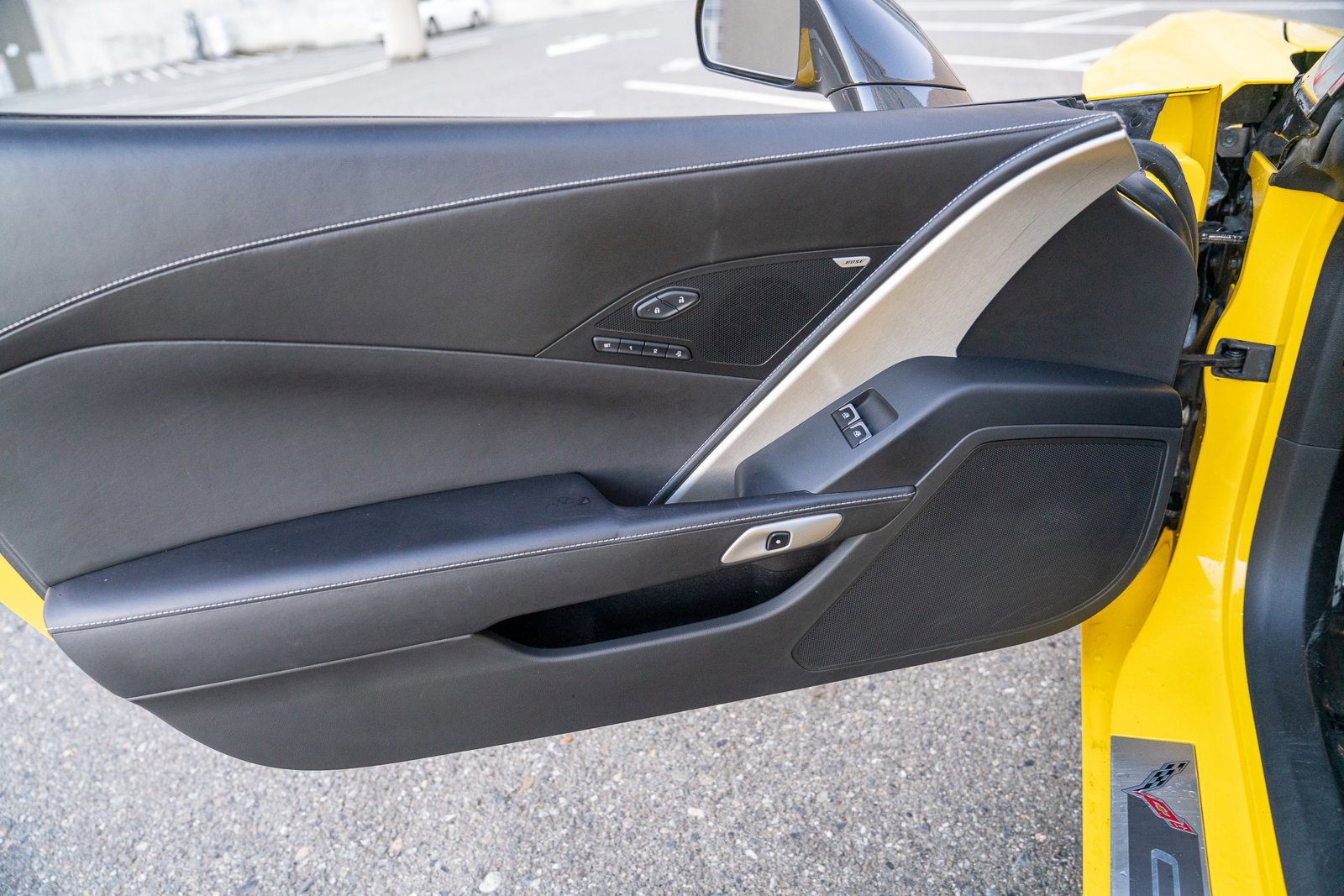 Used 2015 Chevrolet Corvette Stingray Coupe w/ 3LT Preferred Equipment Group image 10