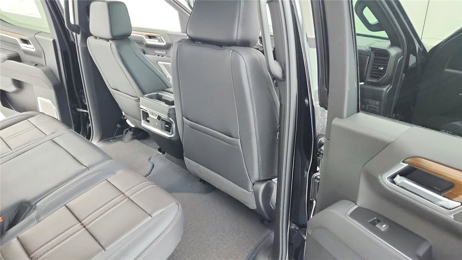 New 2026 Chevrolet Silverado 1500 High Country w/ Technology Package image 33