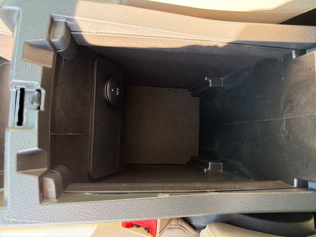 Used 2017 Ford Escape SE FWD image 24