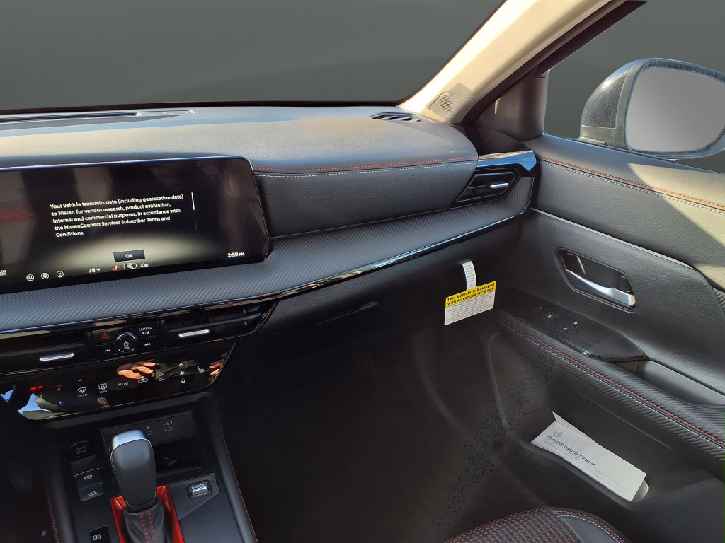 New 2026 Nissan Kicks SR w/ Cold Weather Package AWD/4WD image 35