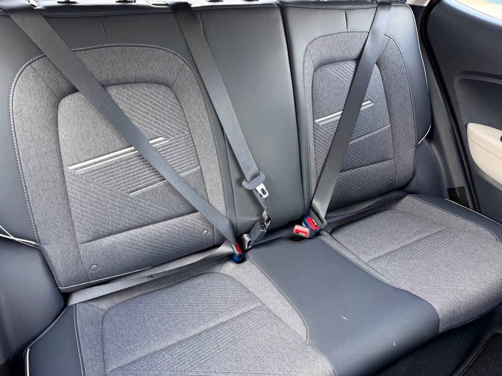 New 2026 Hyundai Venue SEL FWD image 17