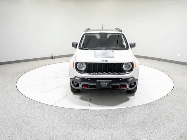 Used 2018 Jeep Renegade Trailhawk w/ Cold Weather Group II AWD/4WD image 27