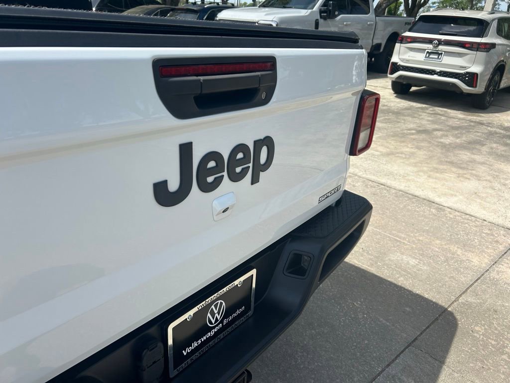 Used 2020 Jeep Gladiator Sport w/ Quick Order Package 24S image 33