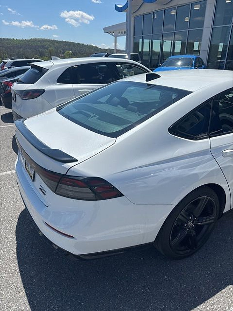Used 2023 Honda Accord Sport image 7