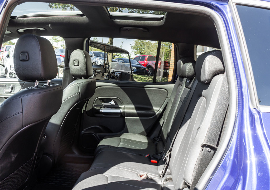 Used 2023 Mercedes-Benz GLB 250 4MATIC image 23