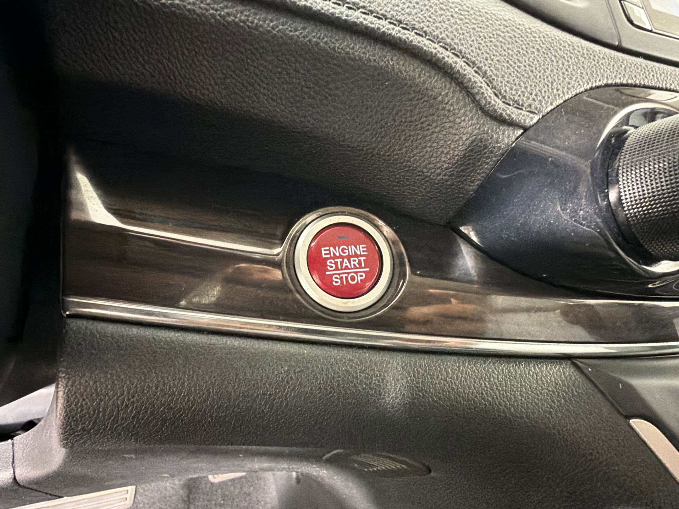 Used 2016 Honda CR-V EX-L image 25