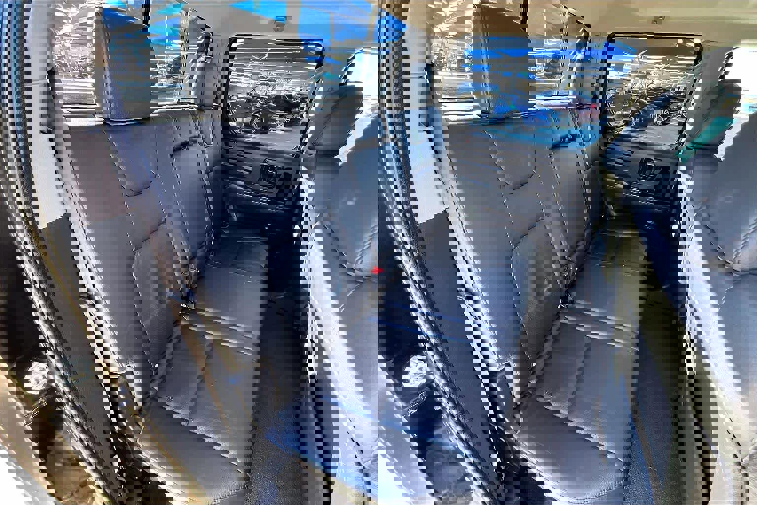 Used 2014 Honda Ridgeline SE image 19