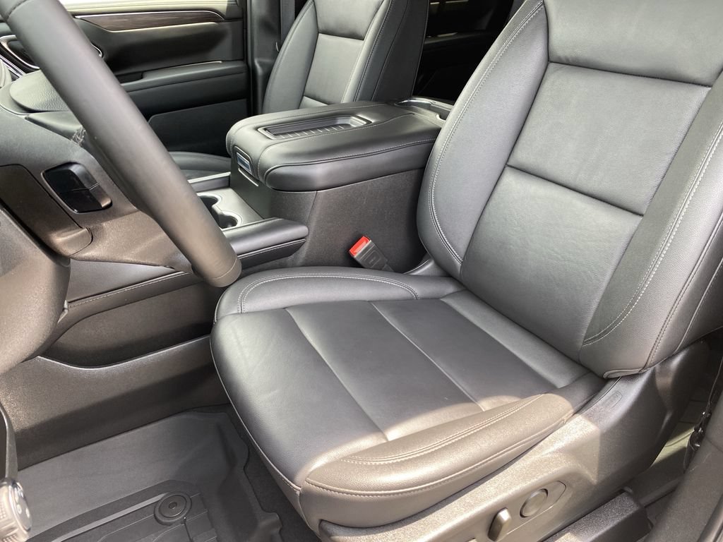 Used 2024 Chevrolet Tahoe LT AWD/4WD image 19