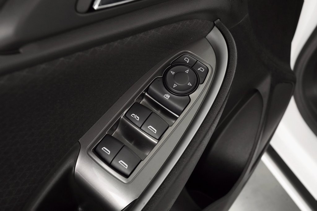 Used 2023 Chevrolet Malibu LT image 19