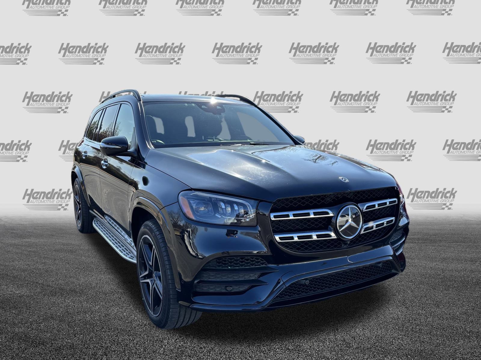 Used 2021 Mercedes-Benz GLS 580 4MATIC image 2