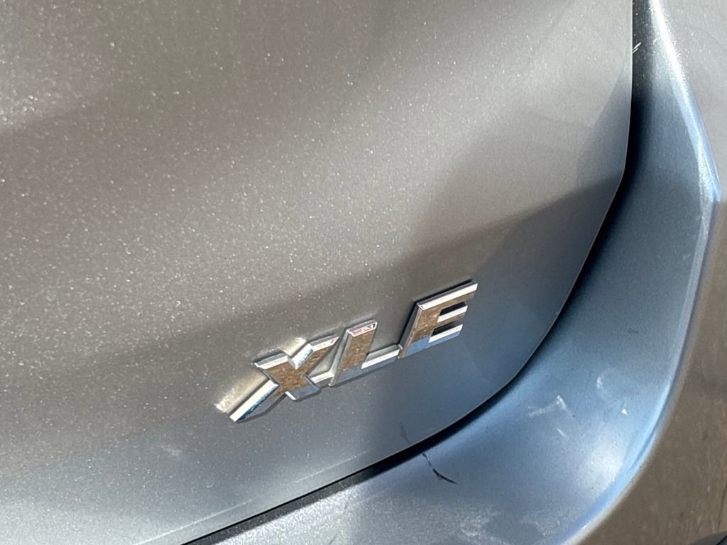 Used 2019 Toyota Highlander XLE image 35