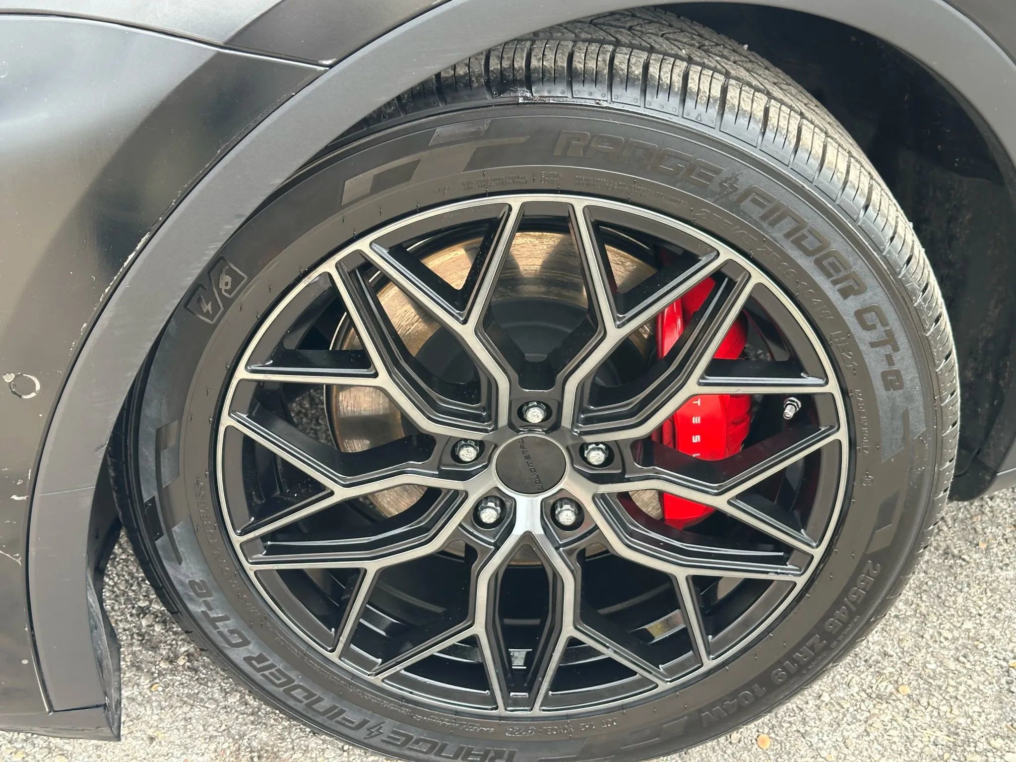 Used 2021 Tesla Model Y Performance image 37