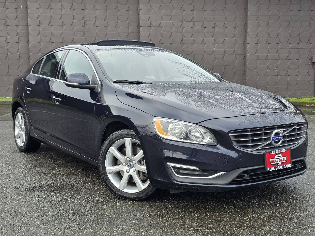 Used 2016 Volvo S60 T5 Premier AWD/4WD image 3