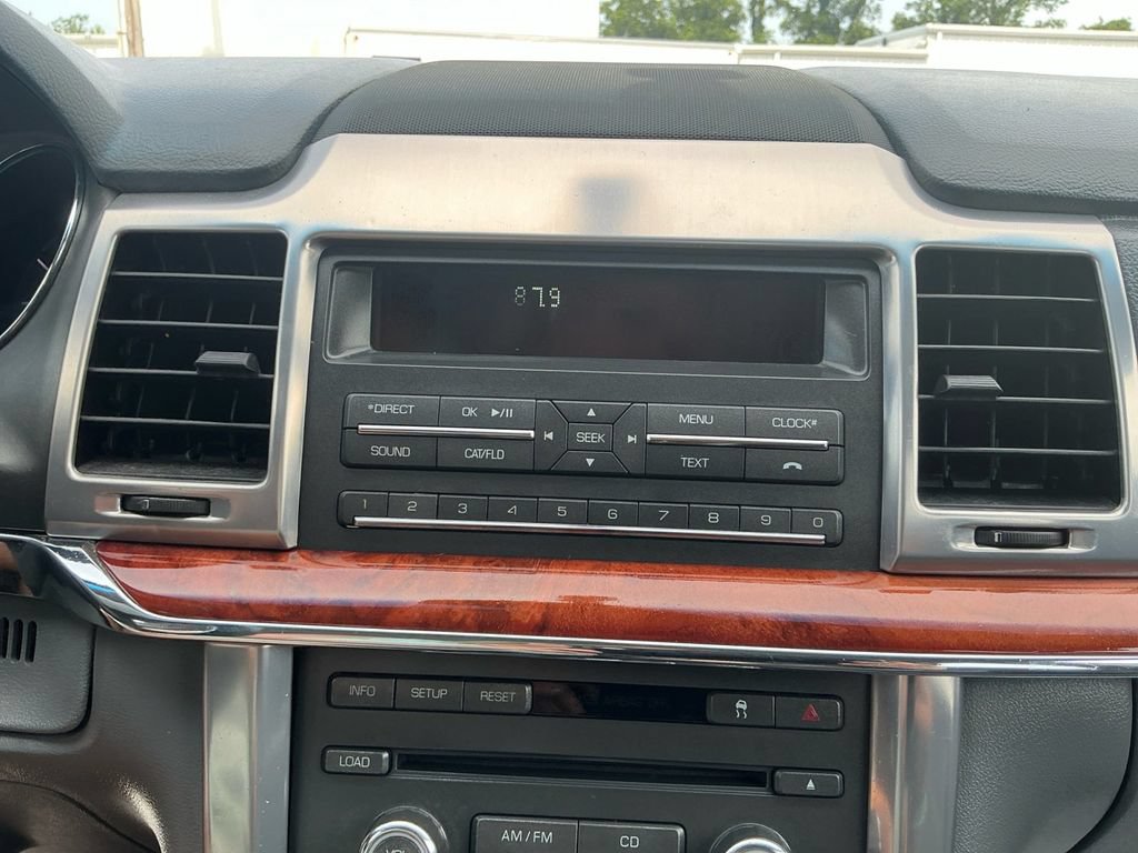 Used 2010 Lincoln MKZ FWD image 26