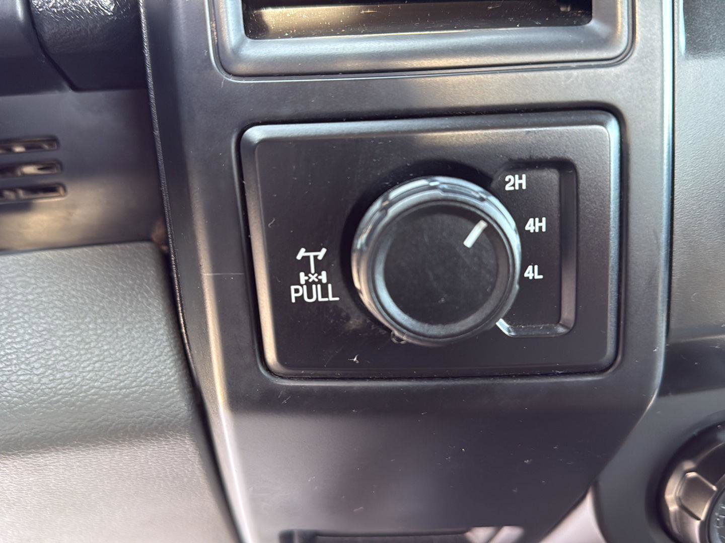 Used 2020 Ford F150 XL w/ Trailer Tow Package image 27