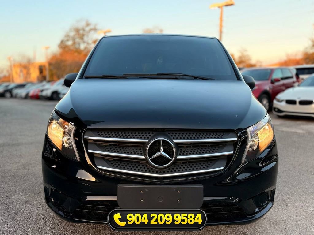 Used 2018 Mercedes-Benz Metris Passenger image 11