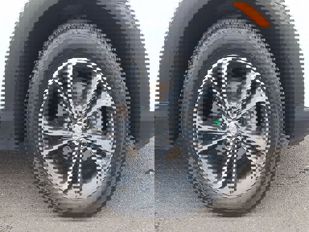 Used 2023 Buick Encore GX Select image 26