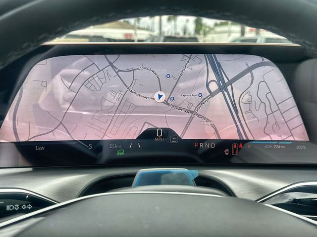 New 2026 Cadillac Vistiq Sport image 12