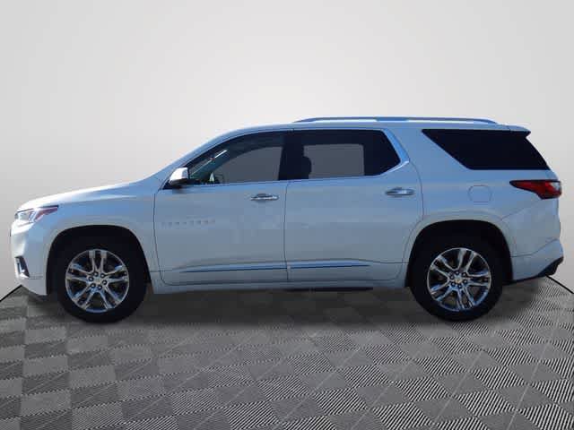 Used 2019 Chevrolet Traverse High Country w/ LPO, Cargo Package AWD/4WD image 2