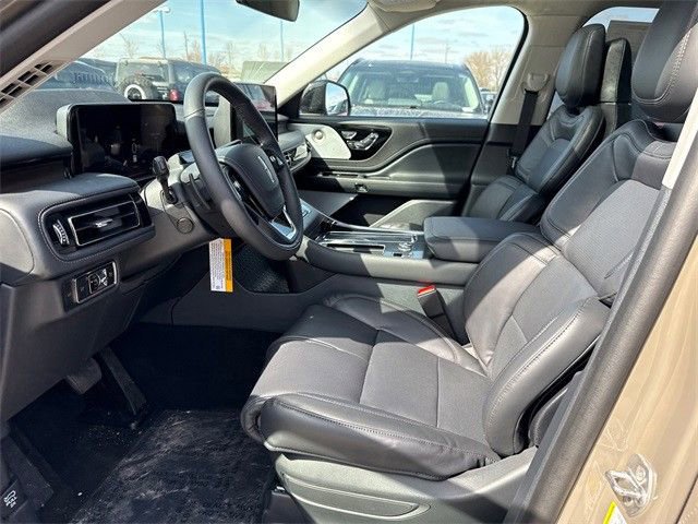 New 2025 Lincoln Aviator Reserve w/ Equipment Group 201A image 13