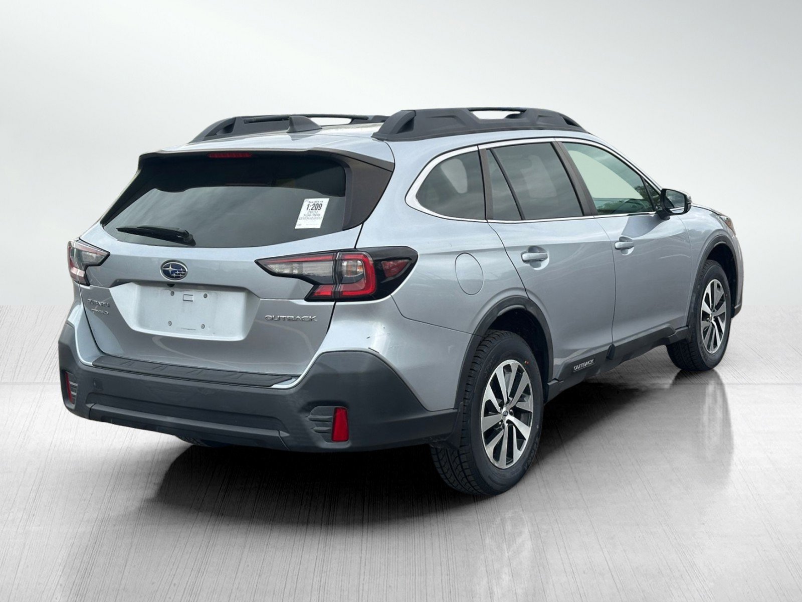 Used 2020 Subaru Outback Premium AWD/4WD image 7