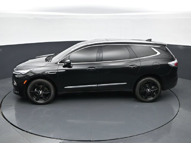 Used 2024 Buick Enclave Essence w/ Experience Buick Package FWD image 38