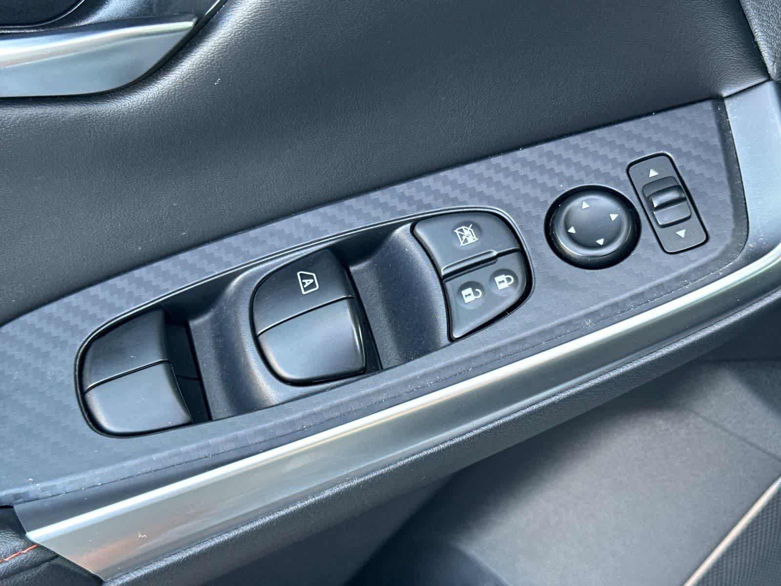 Used 2024 Nissan Sentra SR w/ SR Premium Package FWD image 14