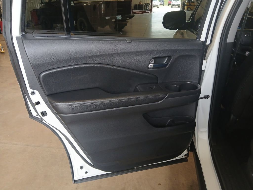 Used 2020 Honda Pilot Touring image 34