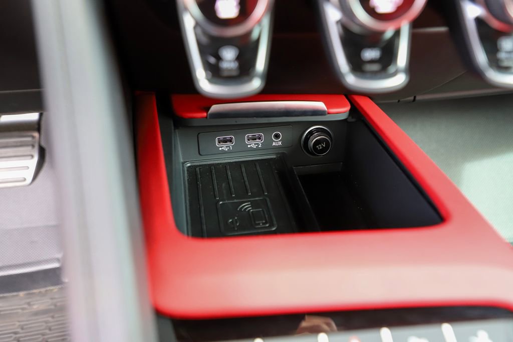 Used 2023 Audi R8 V10 performance RWD image 35