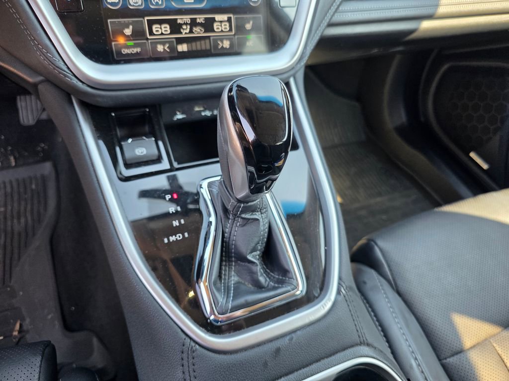 Used 2022 Subaru Outback Limited image 18