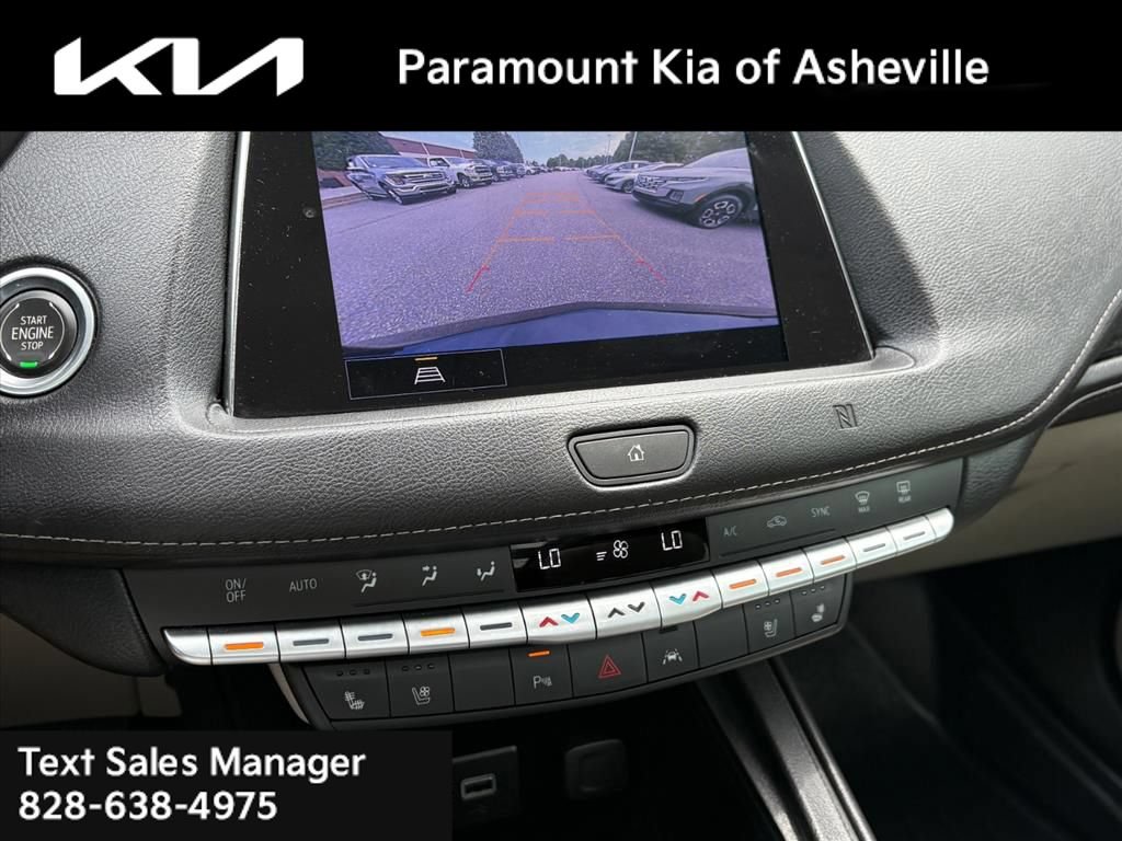Used 2021 Cadillac XT4 Premium Luxury FWD image 9