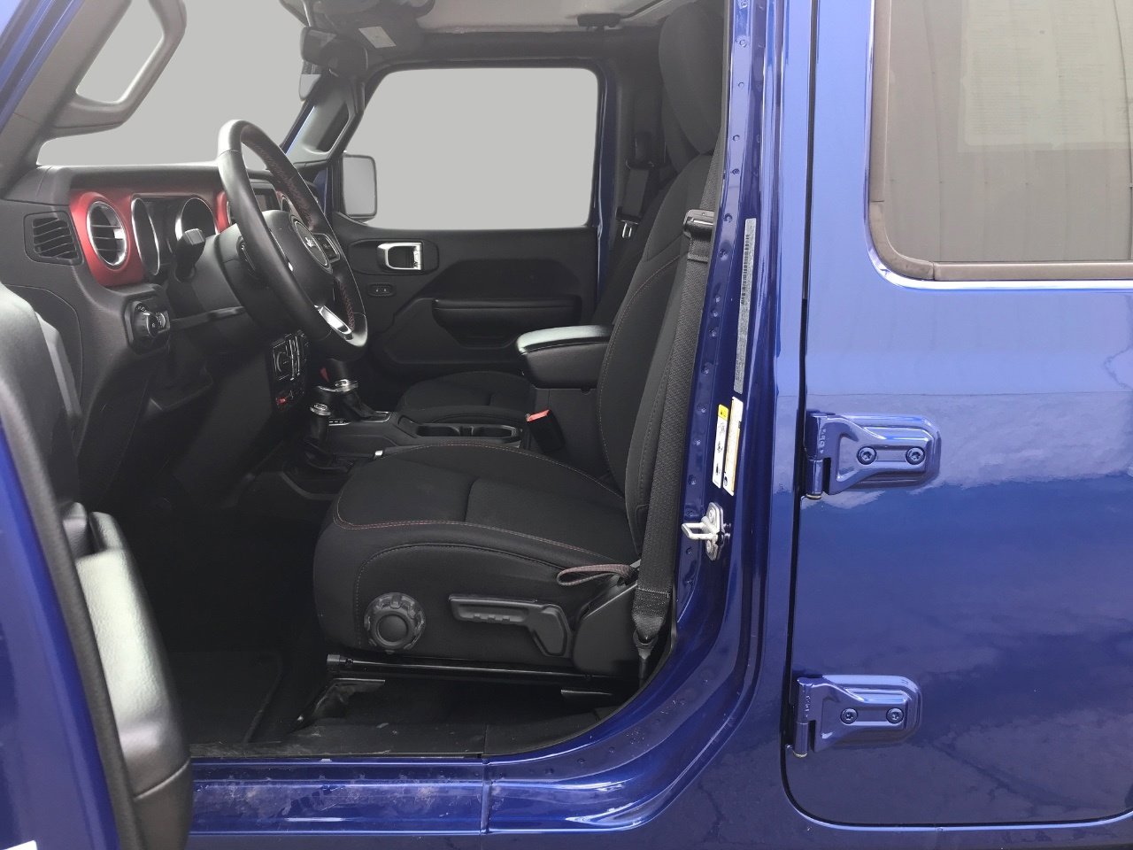 Used 2019 Jeep Wrangler Unlimited Rubicon AWD/4WD image 10