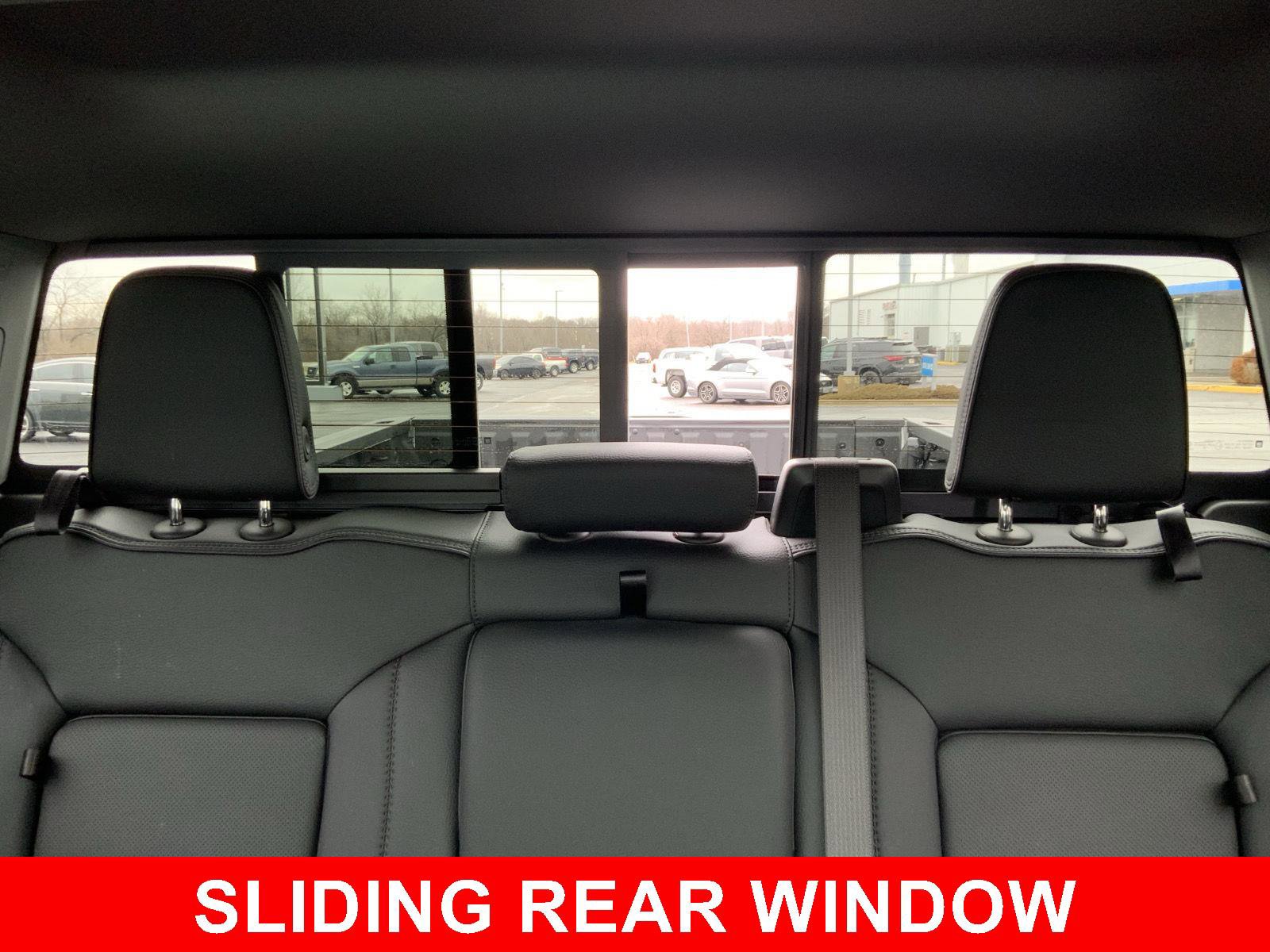 Used 2025 GMC Sierra 2500 Denali image 5