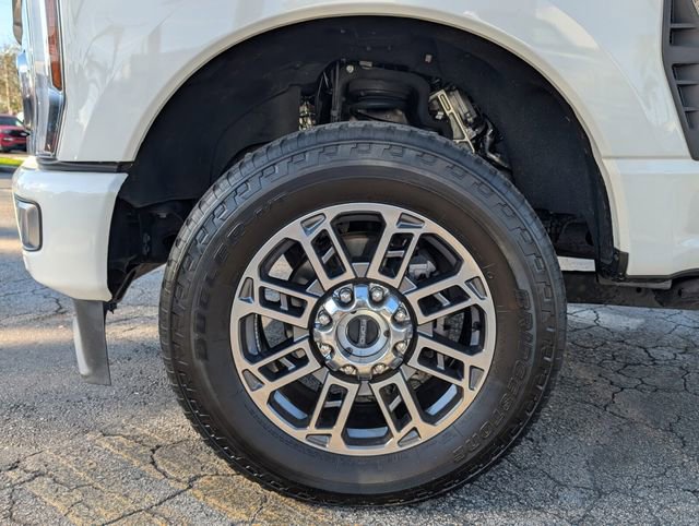 Used 2024 Ford F250 Limited image 6