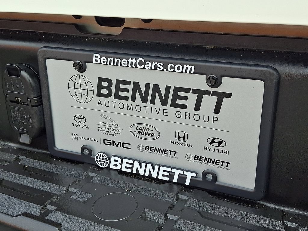 Used 2022 Nissan Frontier SV w/ Technology Package AWD/4WD image 30