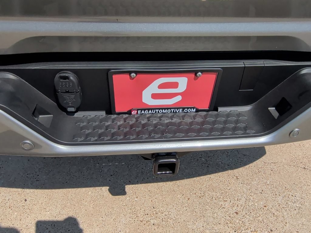 New 2026 GMC Canyon Elevation w/ Convenience Package RWD image 43