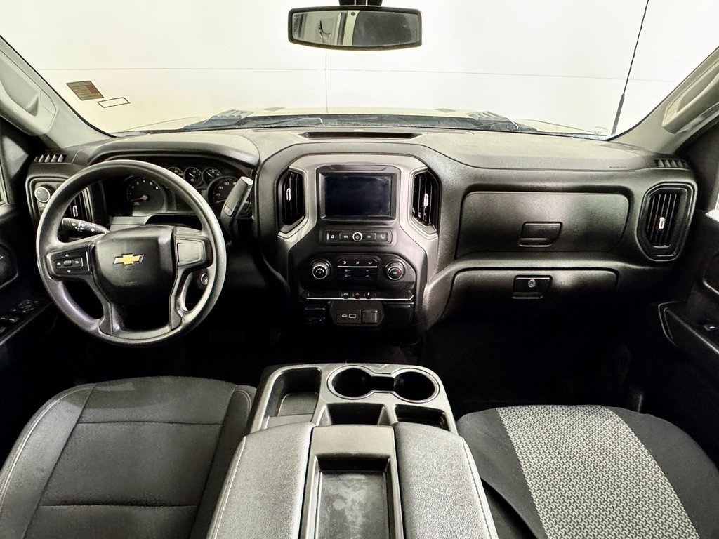 Used 2022 Chevrolet Silverado 2500 Custom w/ Custom Value Package image 20