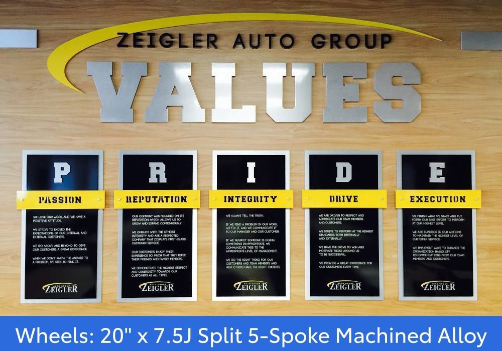 Used 2022 Hyundai Palisade SEL w/ 8P Bench Seat Package image 37