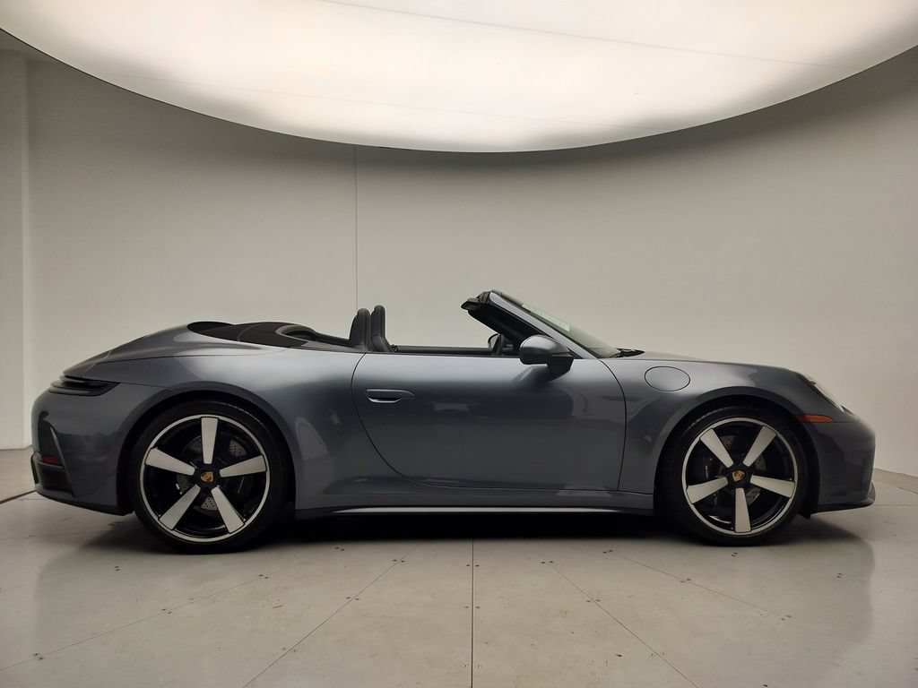 Certified 2025 Porsche 911 Carrera RWD image 19