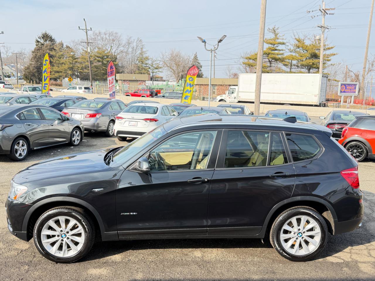 Used 2017 BMW X3 xDrive28i image 7