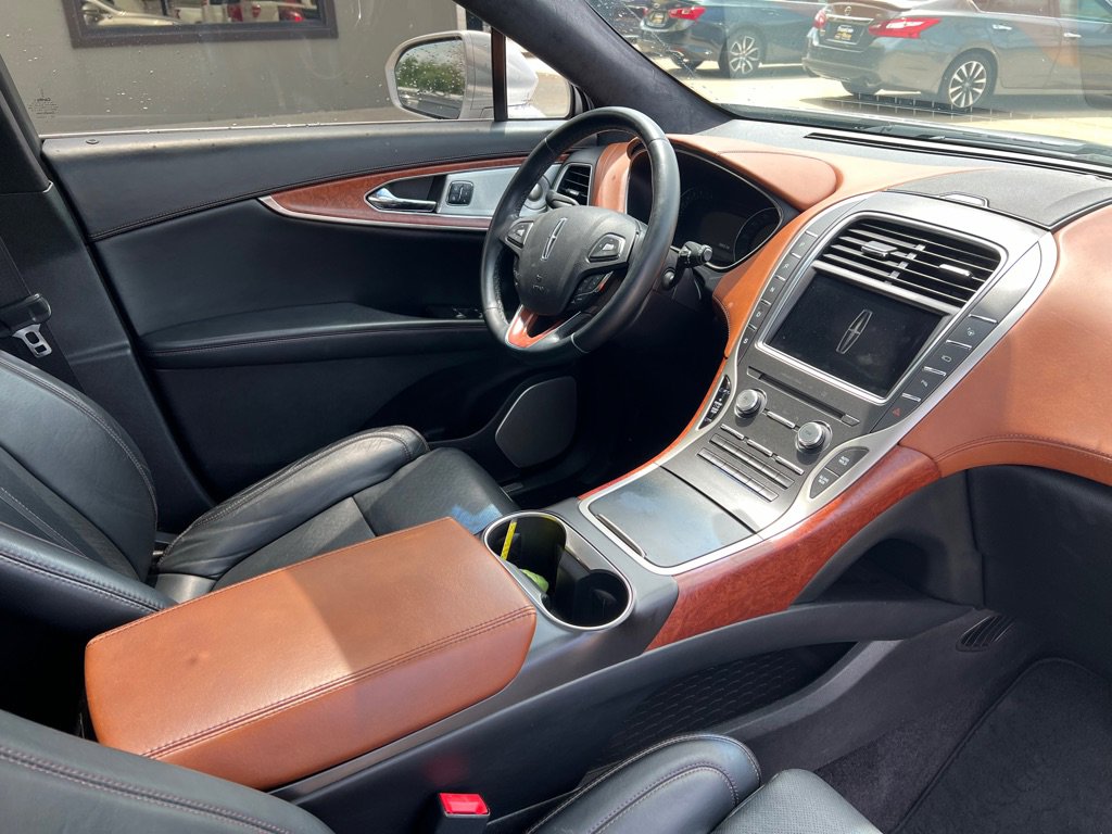 Used 2016 Lincoln MKX Black Label w/ Technology Package AWD/4WD image 14