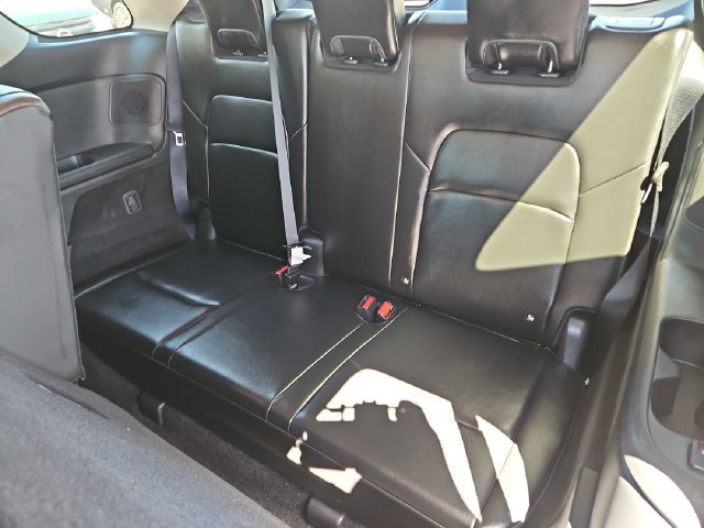 Certified 2025 Nissan Pathfinder Platinum w/ Cargo Package FWD image 16