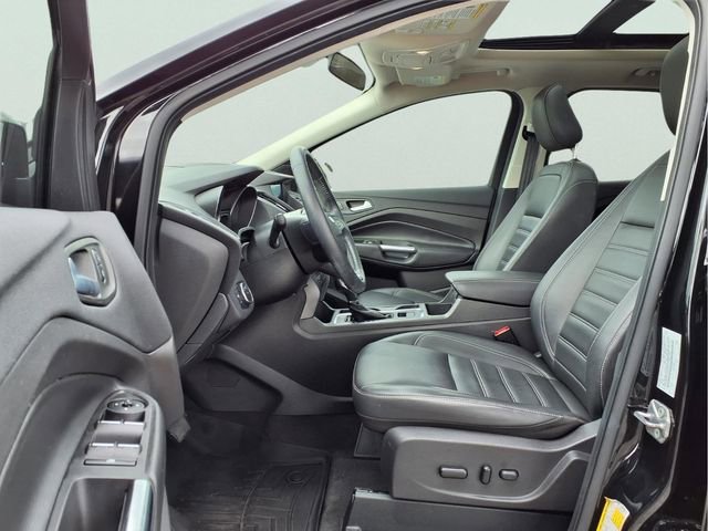 Used 2019 Ford Escape SEL AWD/4WD image 16